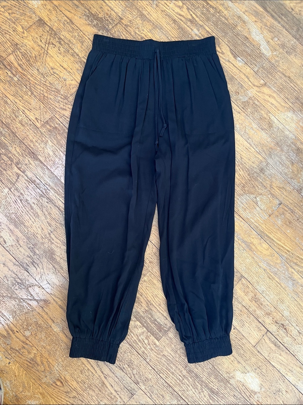 Hem & Thread Black Elastic Cuff Joggers with Drawstring